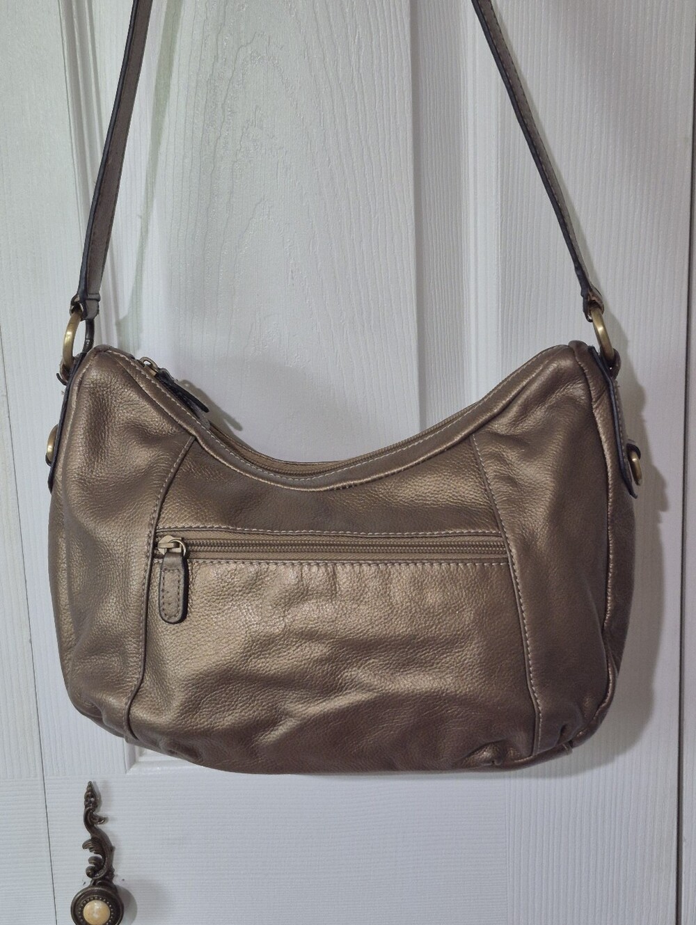 Croft and barrow genuine leather metalic shoulder bag